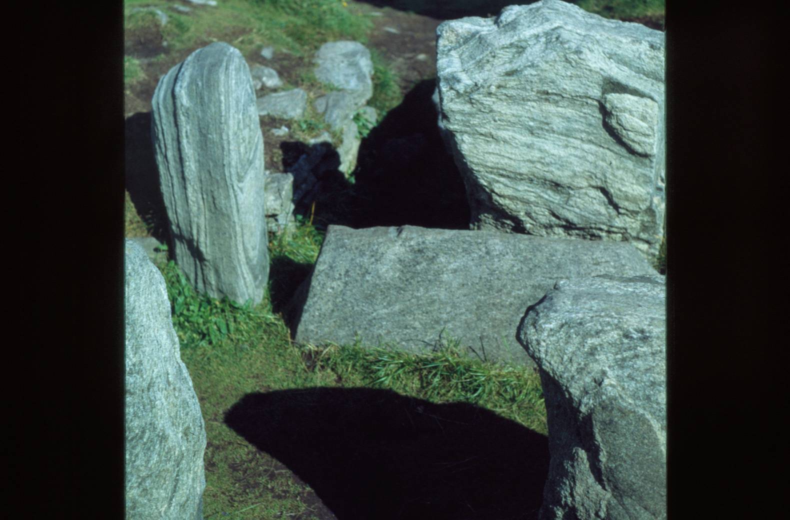 Grab im Steinkreis von Callanish