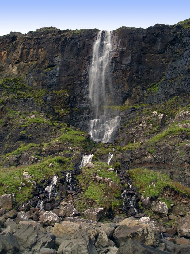 Tailsker Bay Waterfall