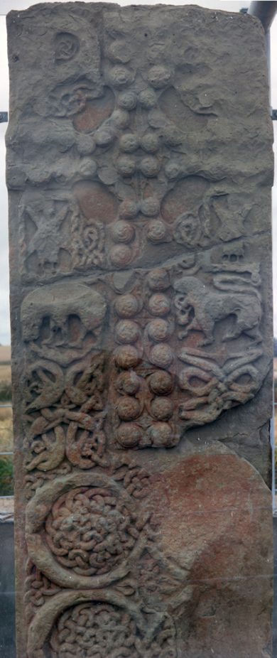 Shandwick Stone Meerseite mit Kreuz