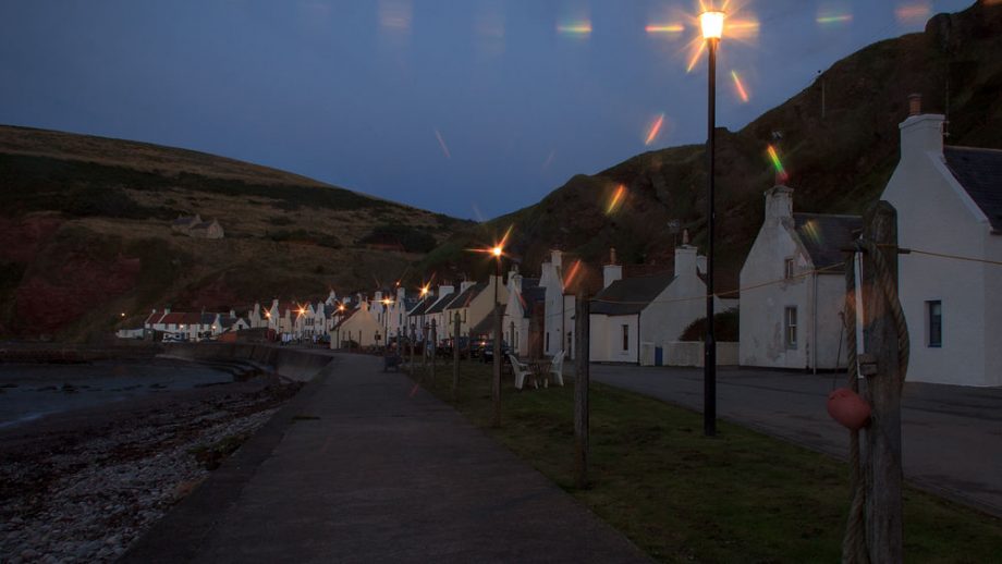 Pennan bei Nacht