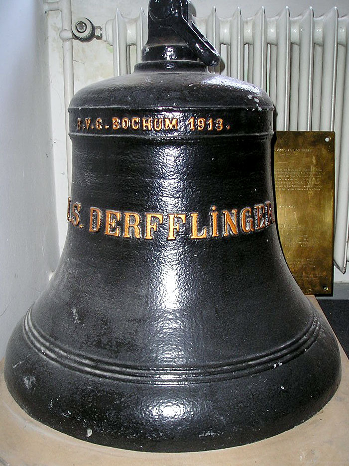 Die Derfflinger-Glocke in Deutschland (Foto: Marineschule Mürwik/WGAZ)