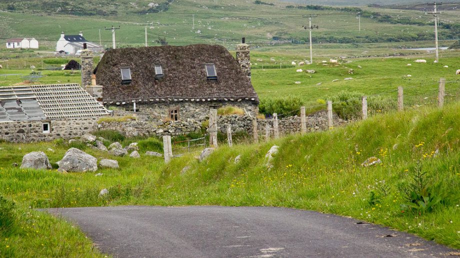 Tobha-Mor-Thatched-House