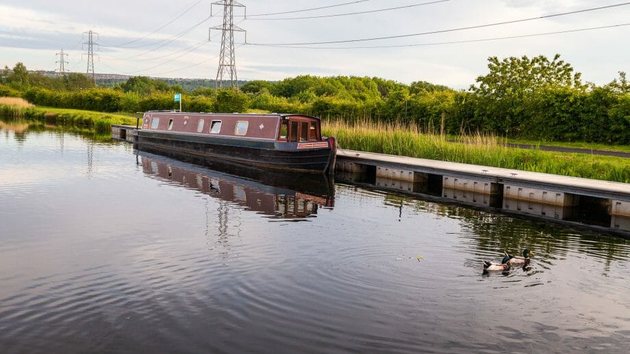 Boot-im-Kanal-Falkirk