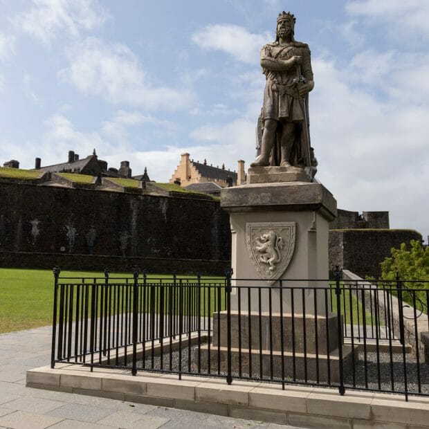 Robert The Bruce Denkmal vor Stirling Castle 