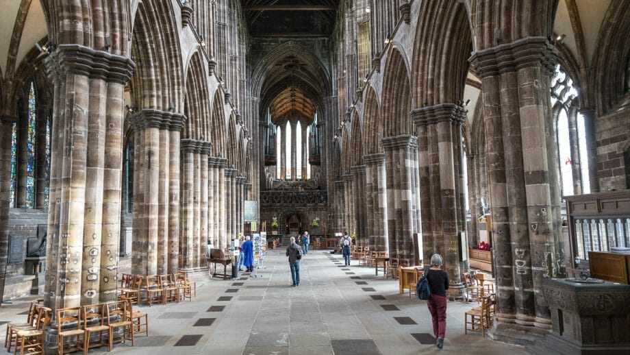 Das Hauptschiff der St Mugo’s Cathedral in Glasgow.