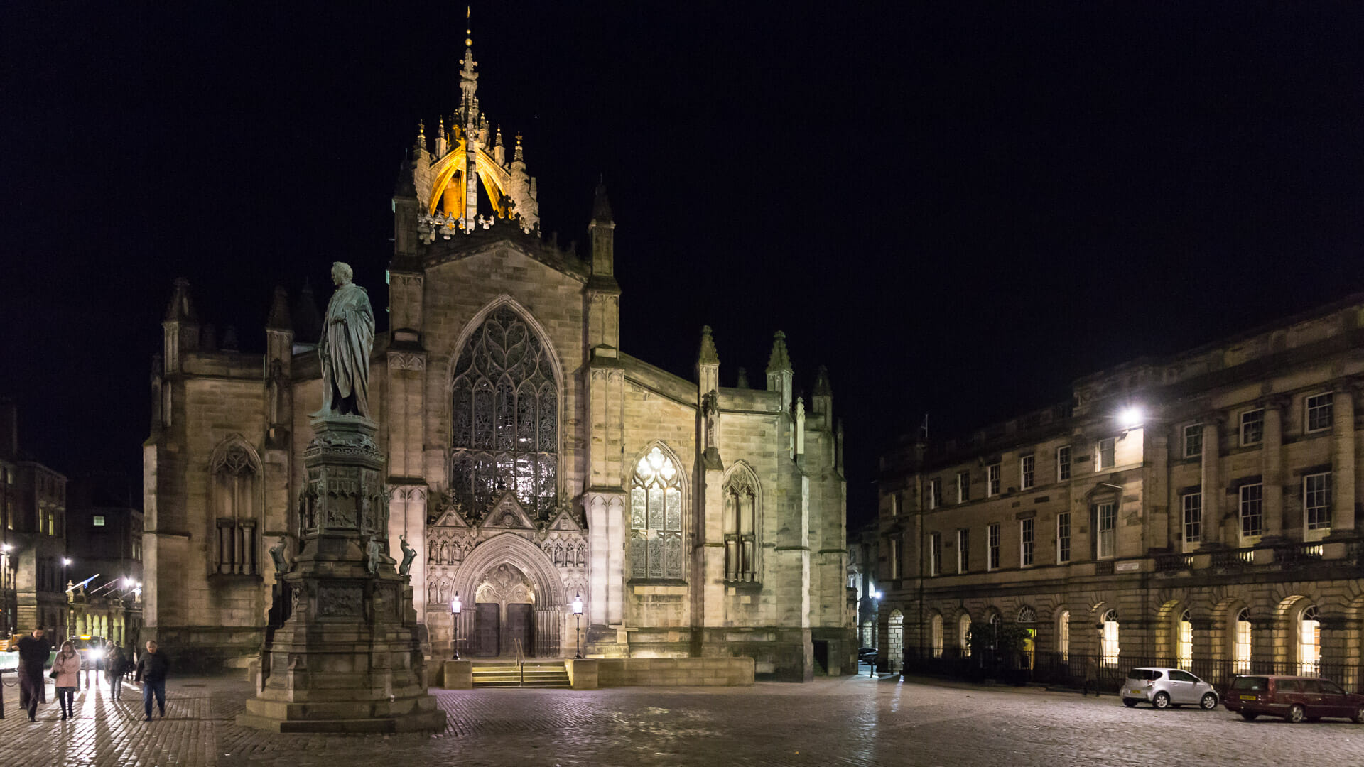 St Giles Cathedral bei Nacht