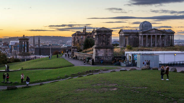 Abends auf dem Calton Hill