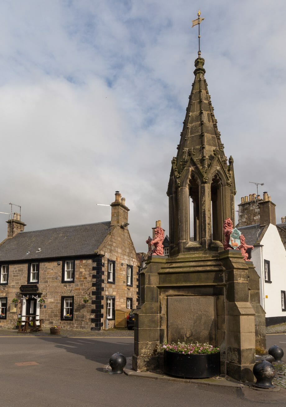 Falkland in Fife - 300 Jahre alte Häuser und ein Königspalast