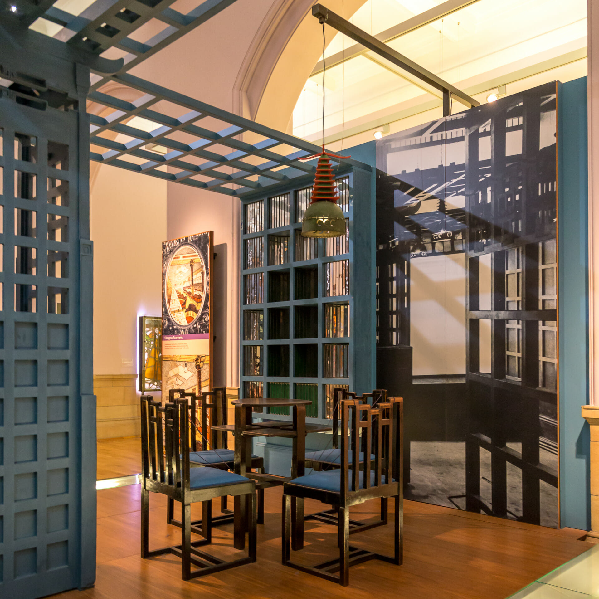 Die Inneneinrichtung des Ingram Tea Rooms von Charles Rennie Mackintosh