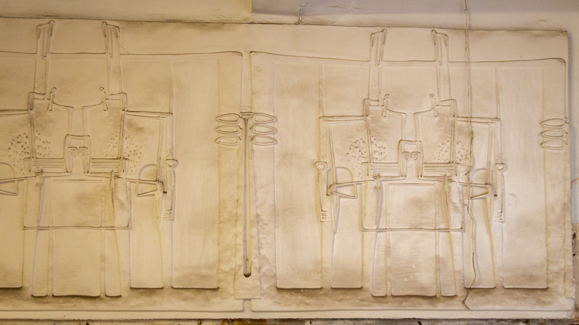 Wandschmuck im Erdgeschoss
