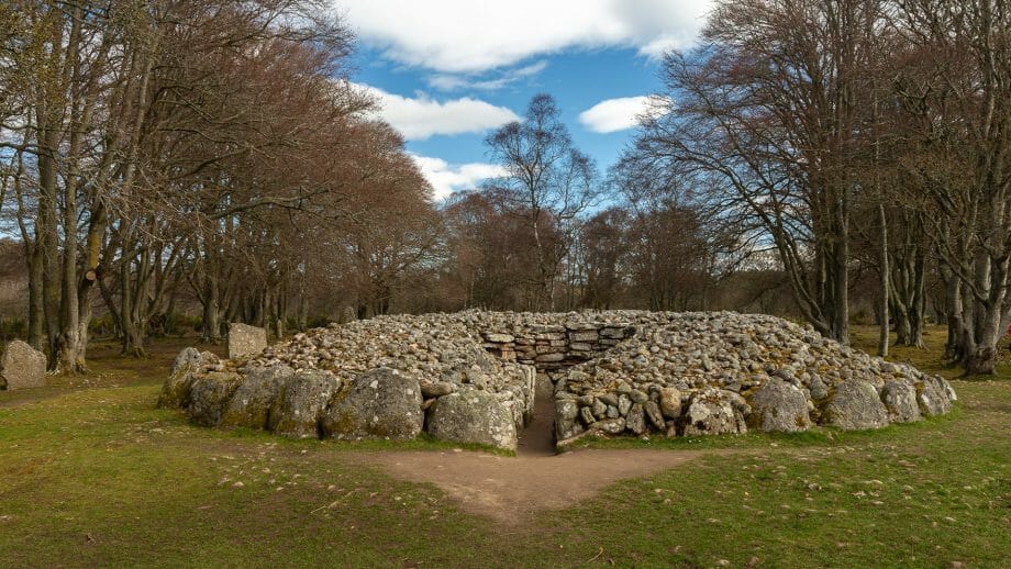 Clava Cairns