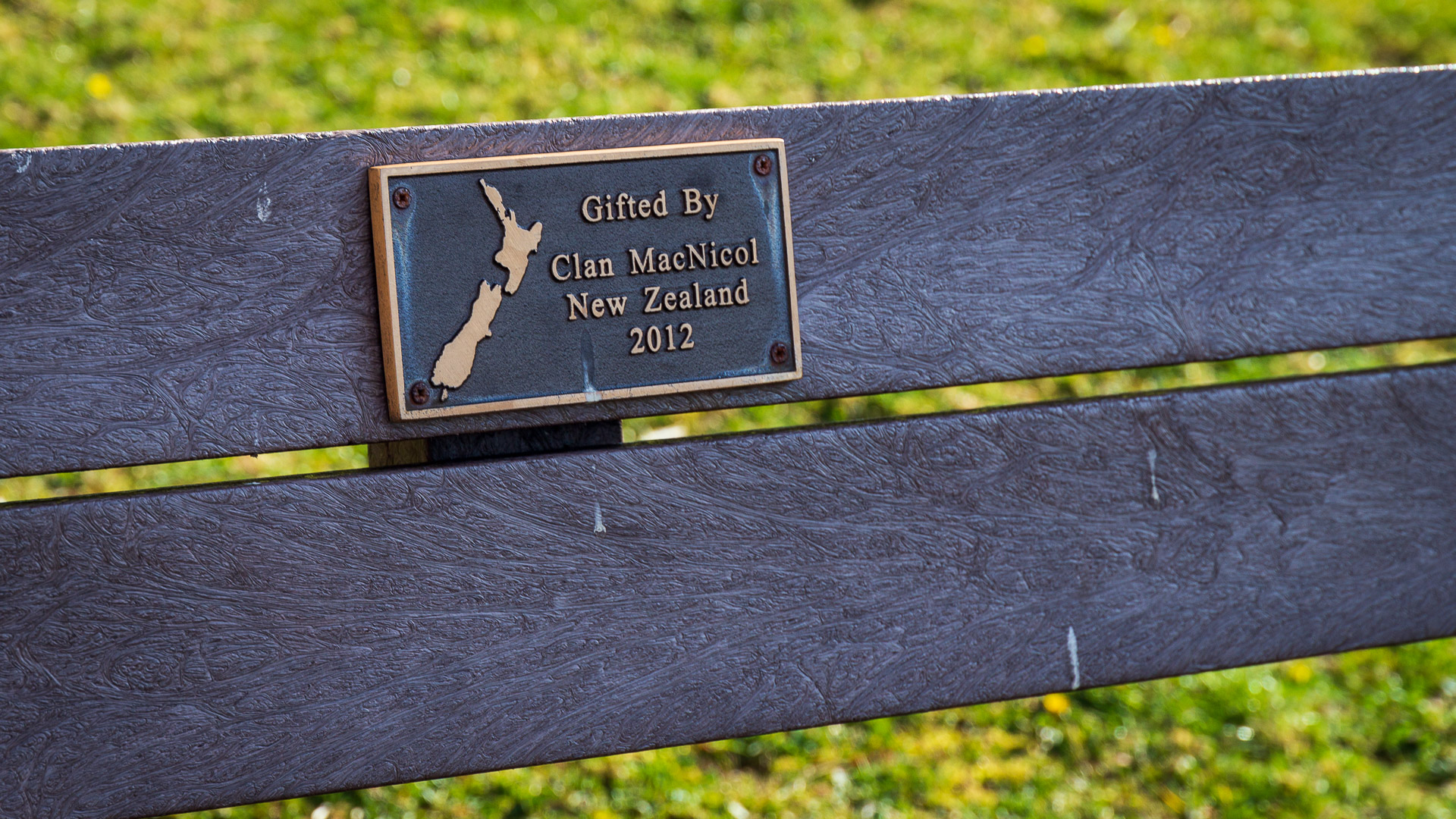 Clan members from New Zealand endowed this bench