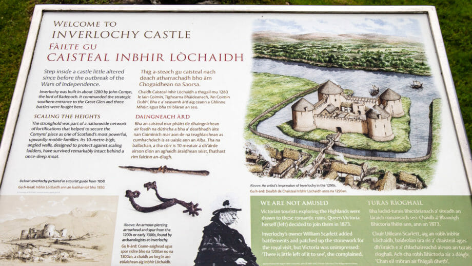 Infotafel an der Inverlochy Castle