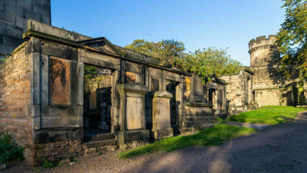 Mausoleen