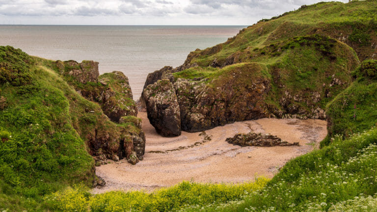 Bogle Hole, Gutcher's Island