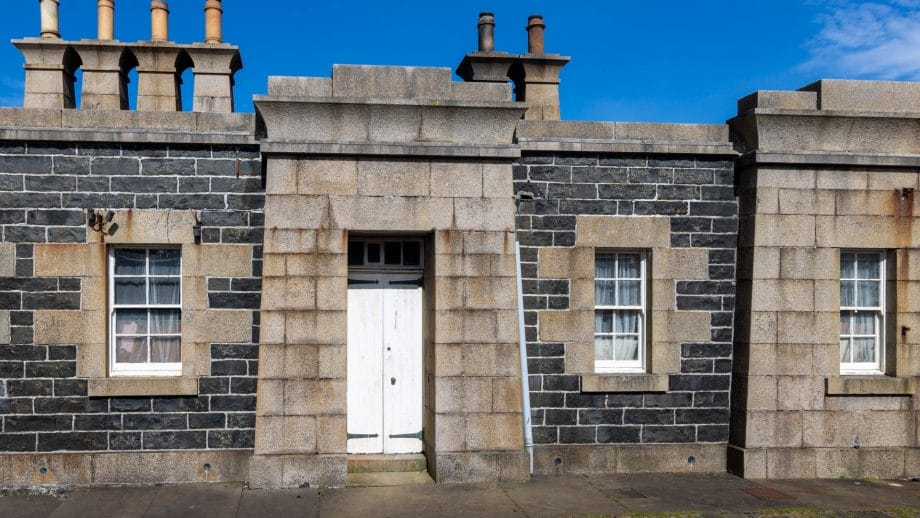 Gebäude am Eilean Glas Lighthouse im ägyptischen Stil