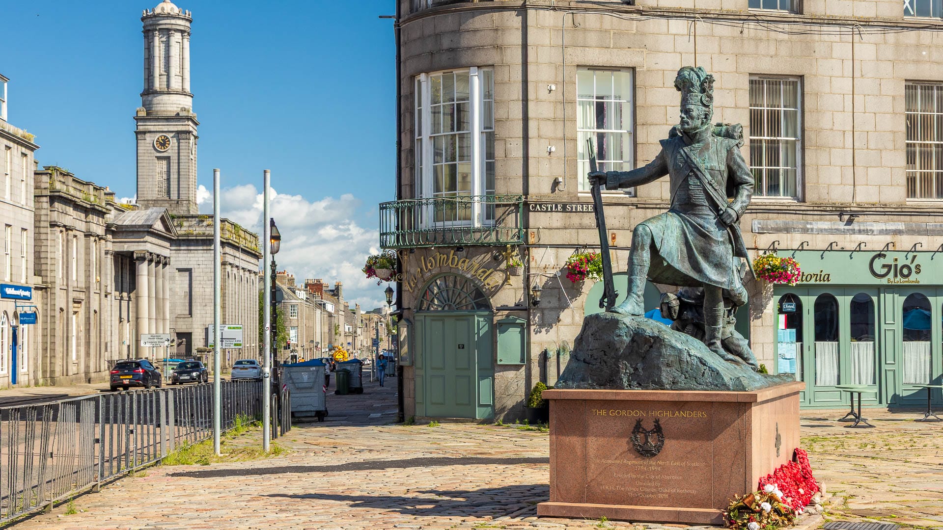Das Denkmal für die Gordon Highlanders zeigt einen Soldaten im Kilt.