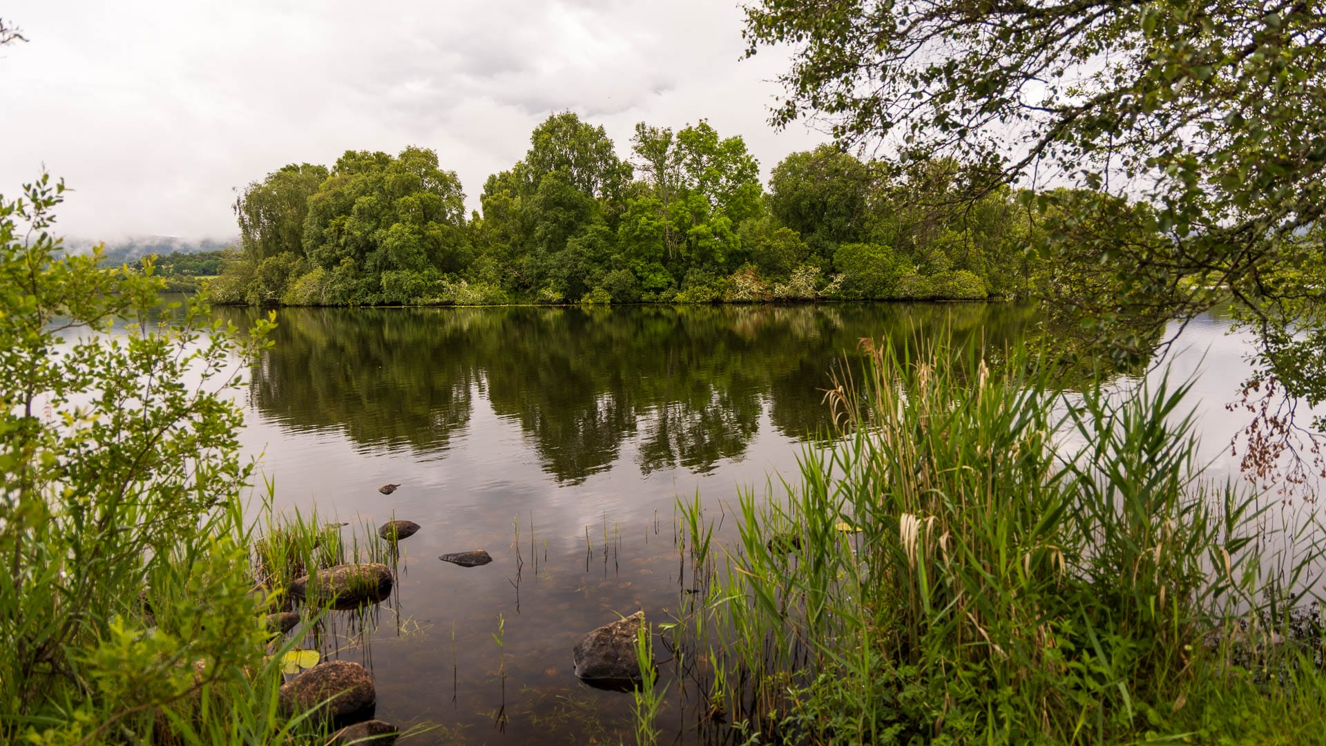 Die Insel im See bildete einst die Basis für eine Burg