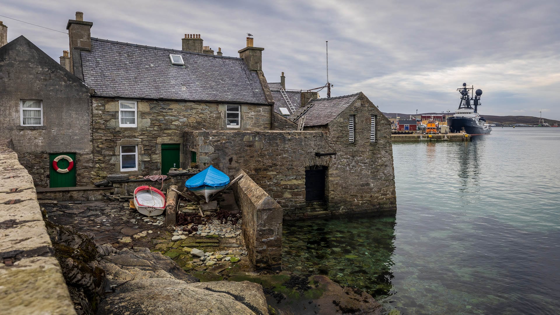 Das Gebäude "The Lodberry" in der Altstadt von Lerwick.
