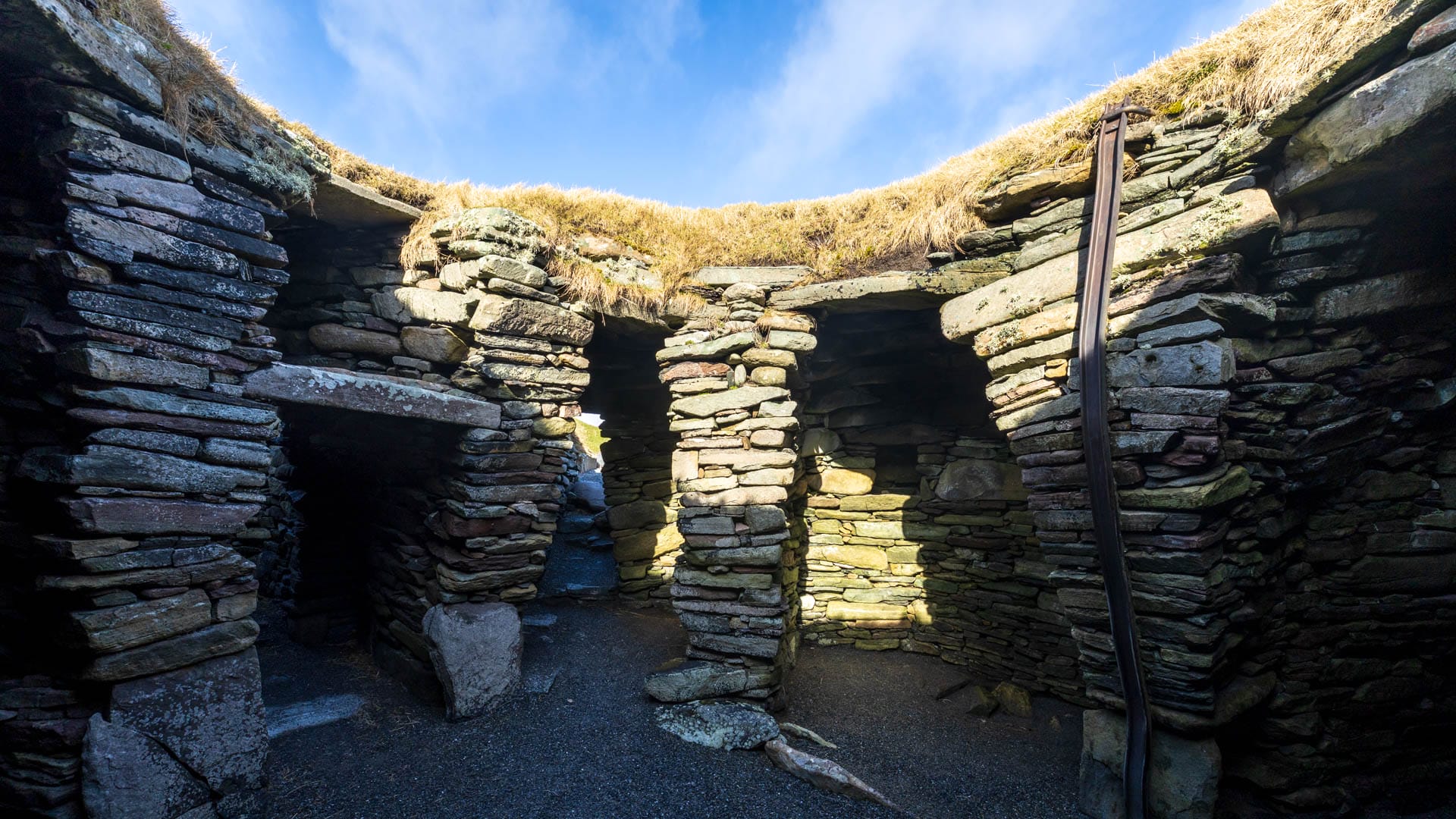 Inneres eines Wheelhouse in der prähistorischen Siedlung von Jarlshof